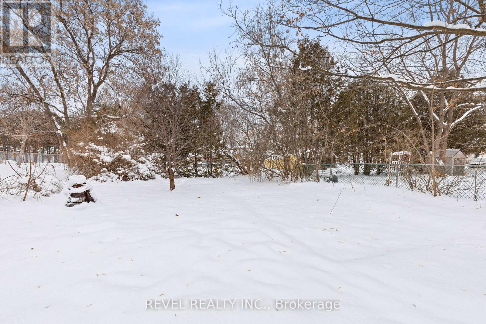 439 Metcalf Street, Tweed (Tweed (Village)), ON - Outdoor