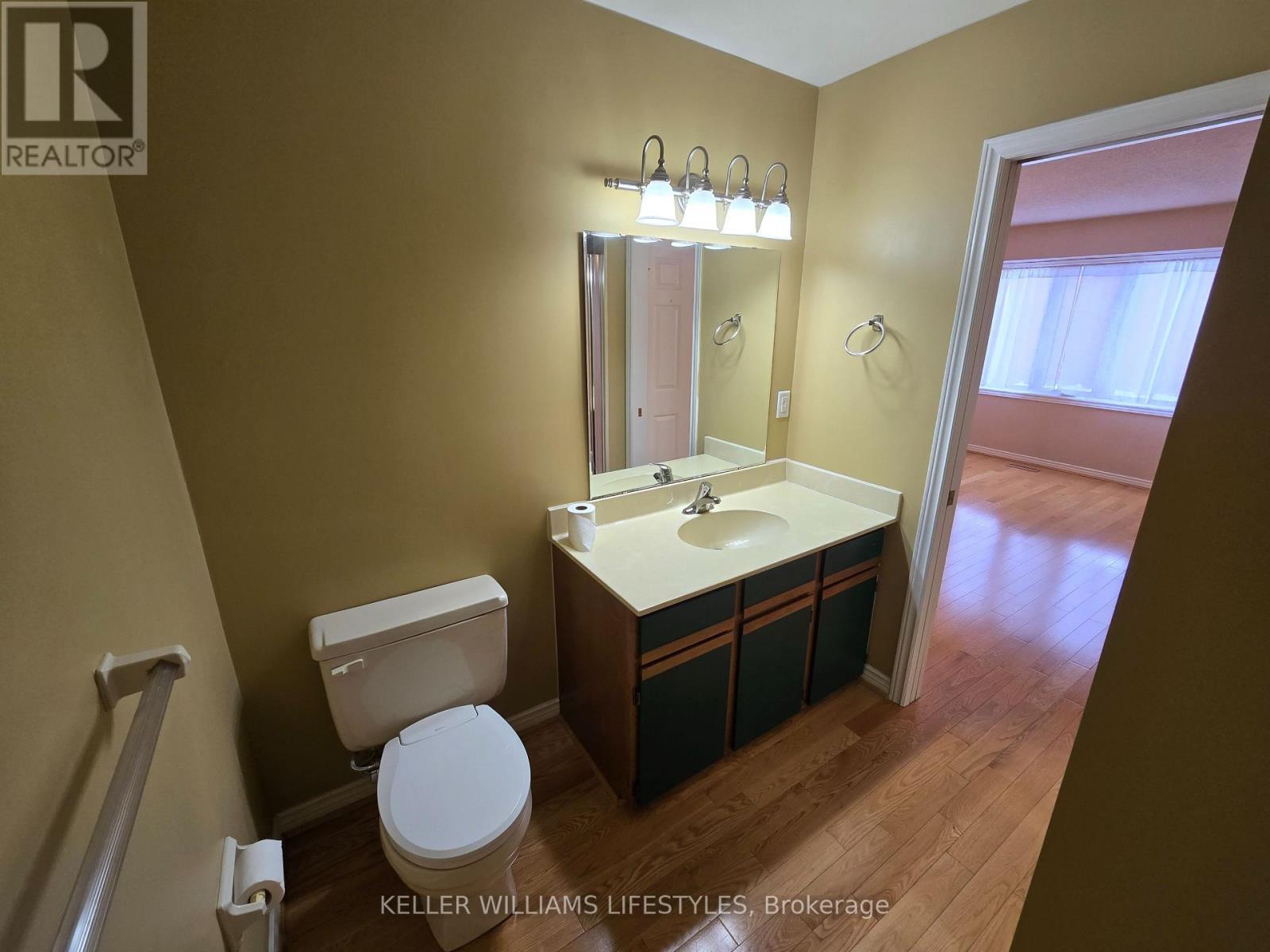 33 - 65 Fiddlers Green Road, London North (North P), ON - Indoor Photo Showing Bathroom
