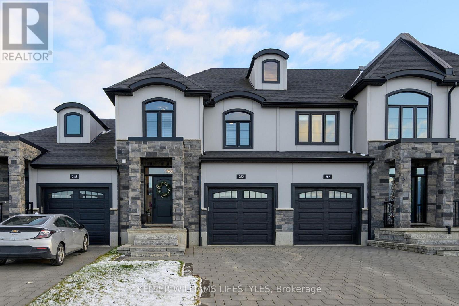 252 Doan Drive, Middlesex Centre, ON - Outdoor With Facade