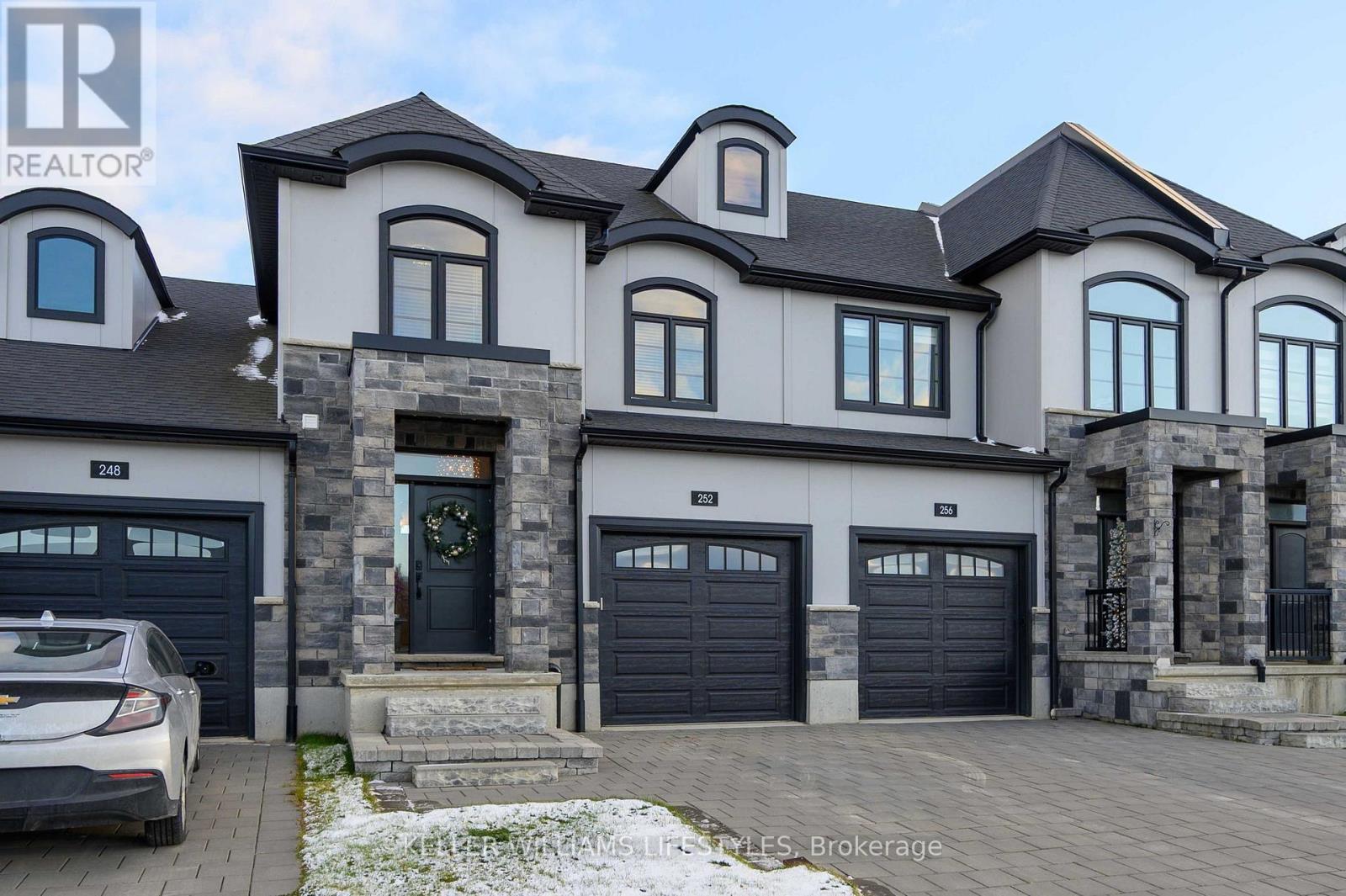 252 Doan Drive, Middlesex Centre, ON - Outdoor With Facade