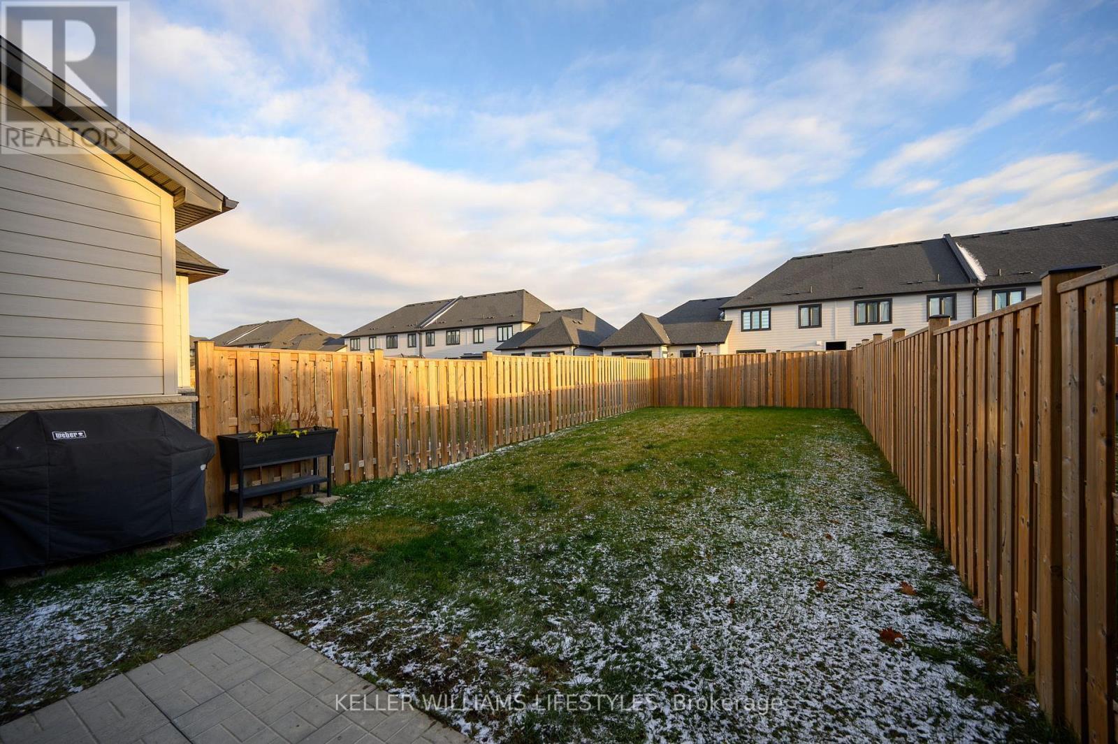 252 Doan Drive, Middlesex Centre, ON - Outdoor