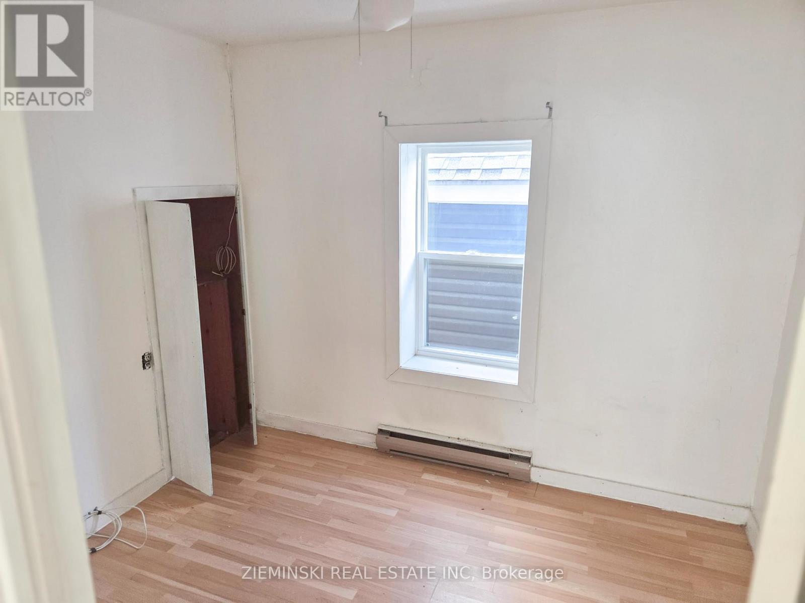 106 Commercial Avenue, Timmins (Ts - Sw), ON - Indoor Photo Showing Other Room