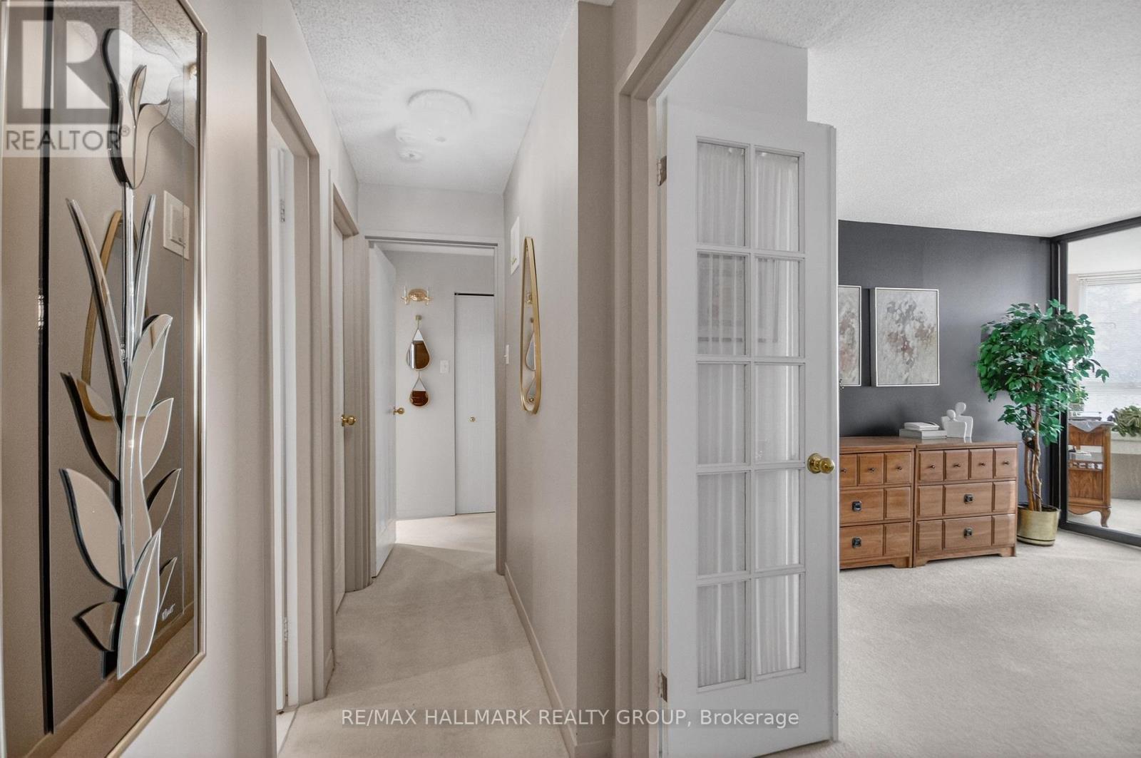 617 - 80 Sandcastle Drive, Ottawa, ON - Indoor Photo Showing Other Room