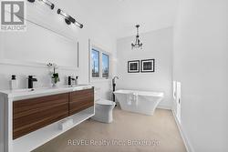 Primary bath with soaker tub -