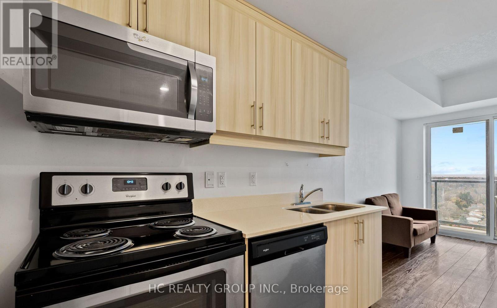 1602 - 158 King Street N, Kitchener, ON - Indoor Photo Showing Kitchen With Double Sink