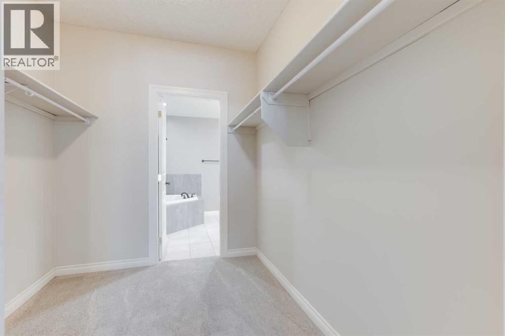 205, 59 22 Avenue Sw, Calgary, AB - Indoor With Storage