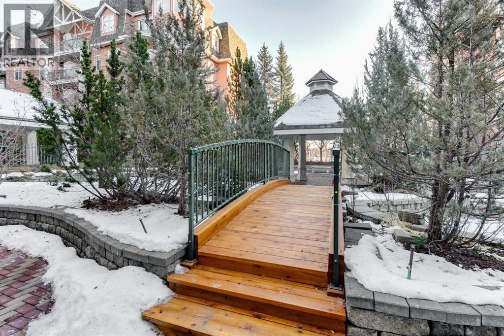 205, 59 22 Avenue Sw, Calgary, AB - Outdoor