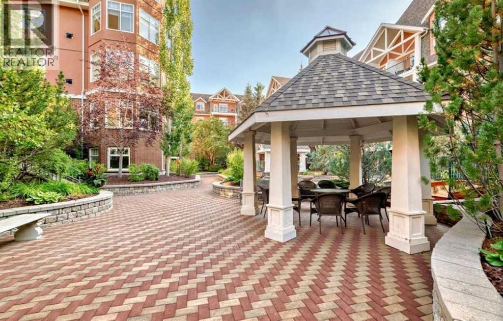 205, 59 22 Avenue Sw, Calgary, AB - Outdoor