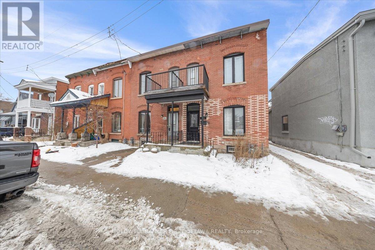 281 Cambridge Street N, Ottawa, ON - Outdoor