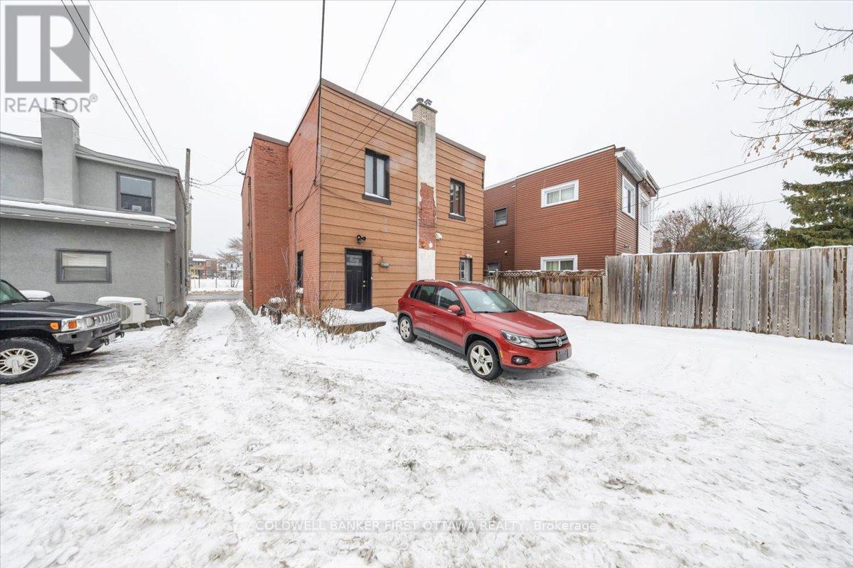 281 Cambridge Street N, Ottawa, ON - Outdoor