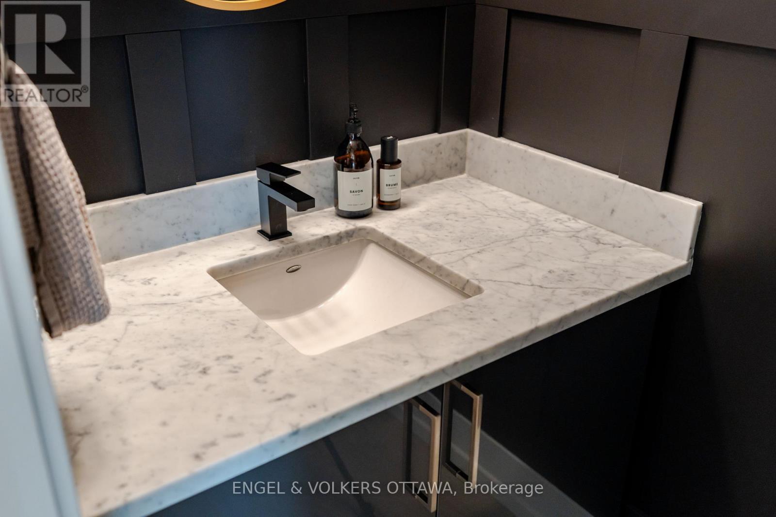 218 - 197 Lisgar Street, Ottawa, ON - Indoor Photo Showing Bathroom