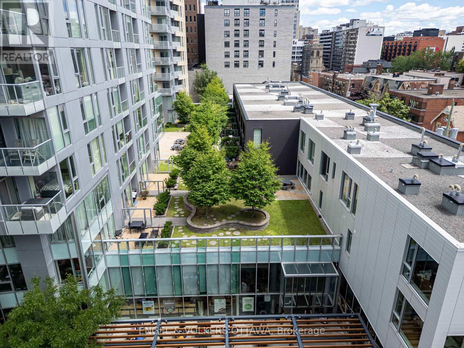 218 - 197 Lisgar Street, Ottawa, ON - Outdoor