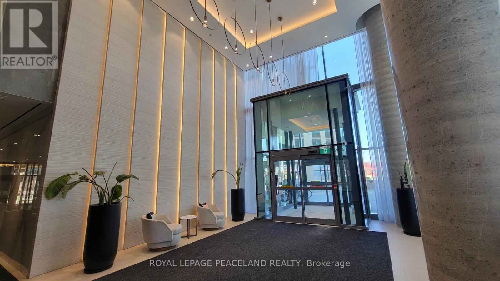 101 - 7890 Jane Street, Vaughan, ON - Indoor Photo Showing Other Room