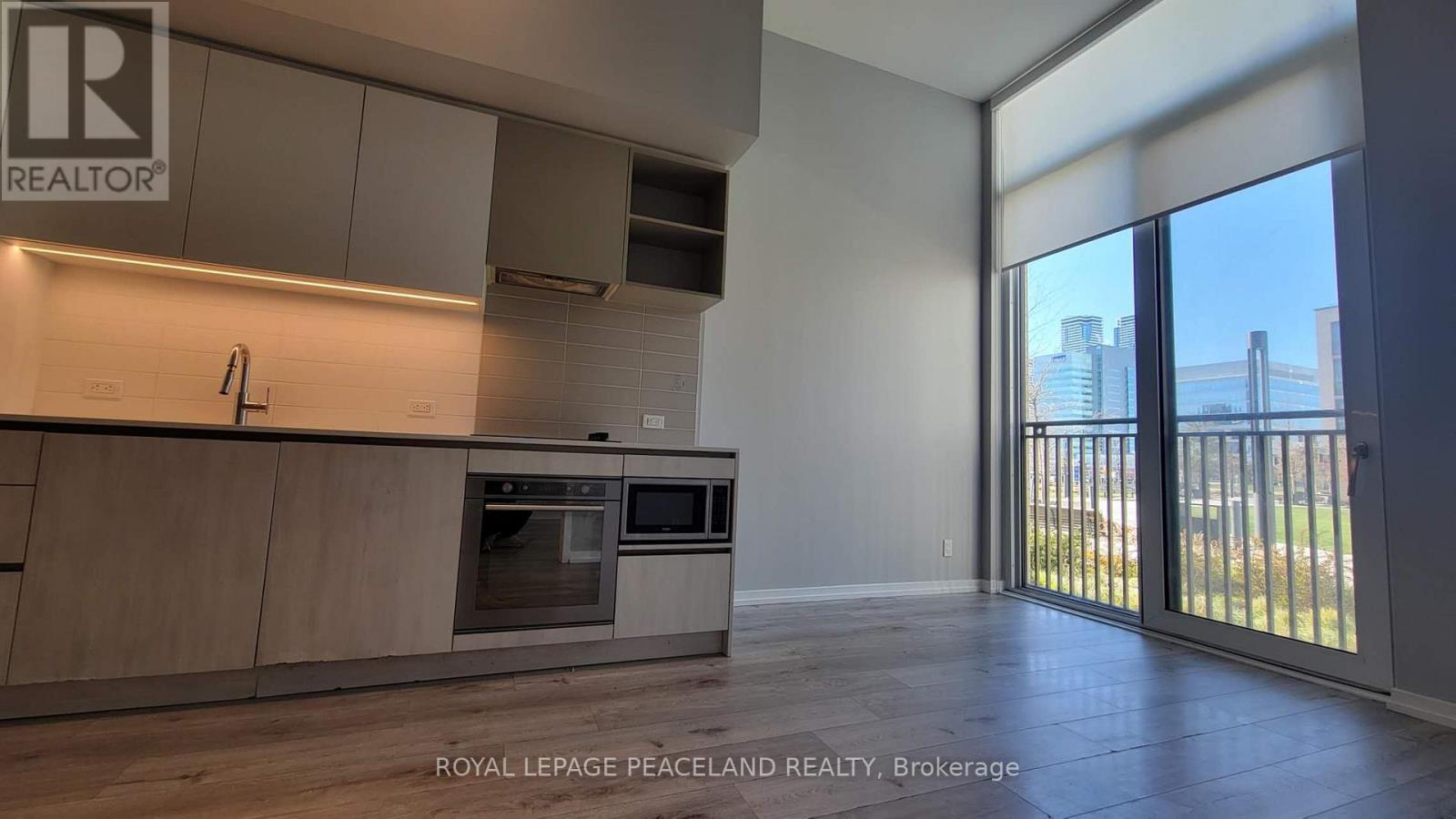 101 - 7890 Jane Street, Vaughan, ON - Indoor Photo Showing Other Room