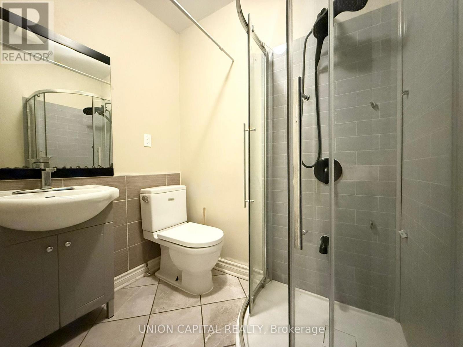51 Kimbark Crescent, Markham, ON - Indoor Photo Showing Bathroom
