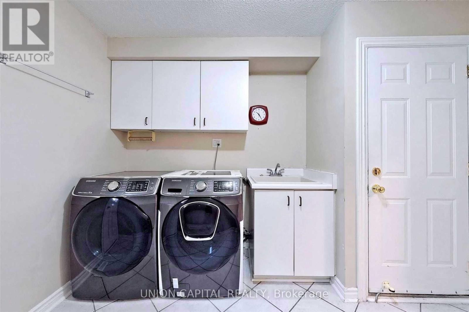 51 Kimbark Crescent, Markham, ON - Indoor Photo Showing Laundry Room