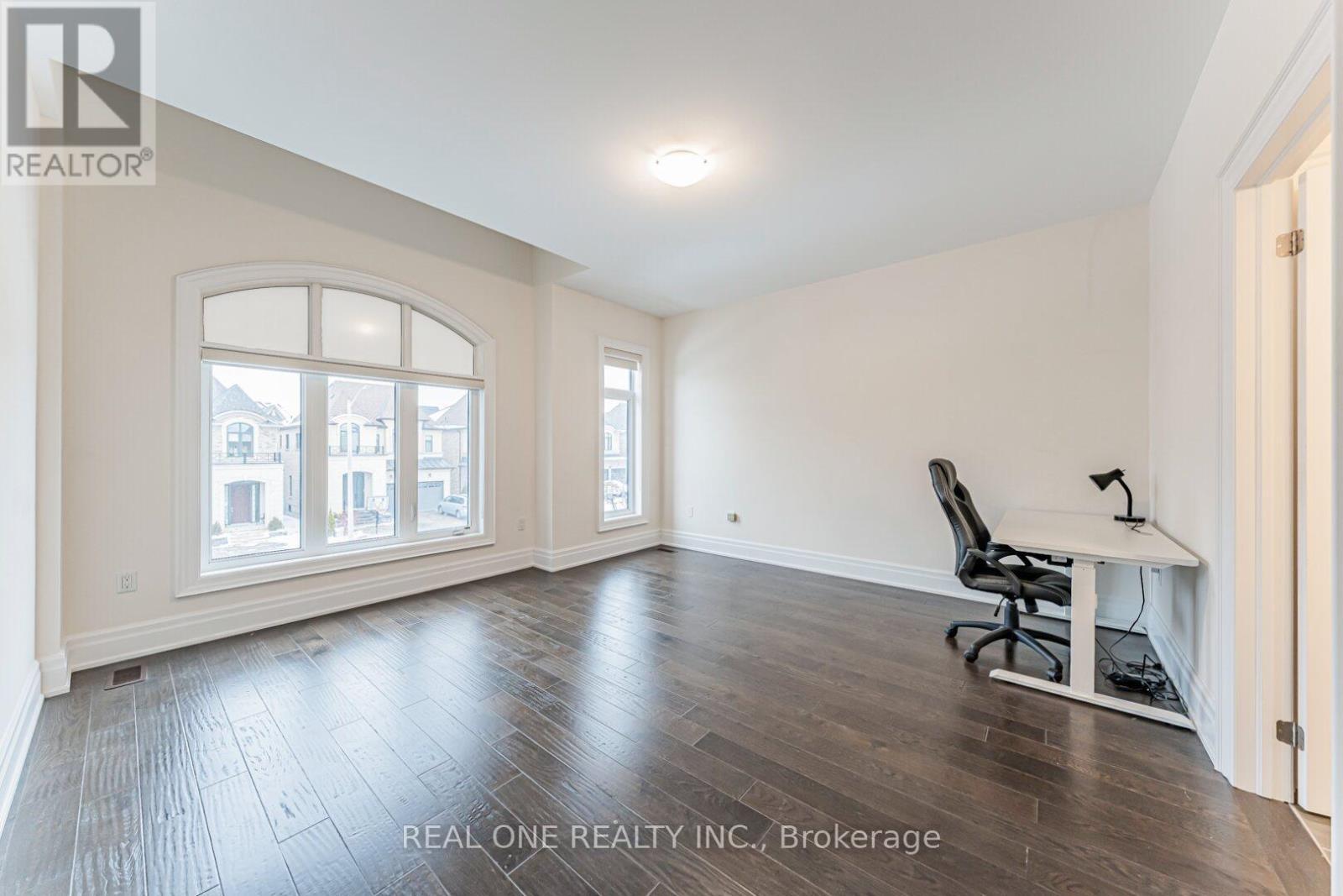 45 Shining Willow Court, Richmond Hill, ON - Indoor