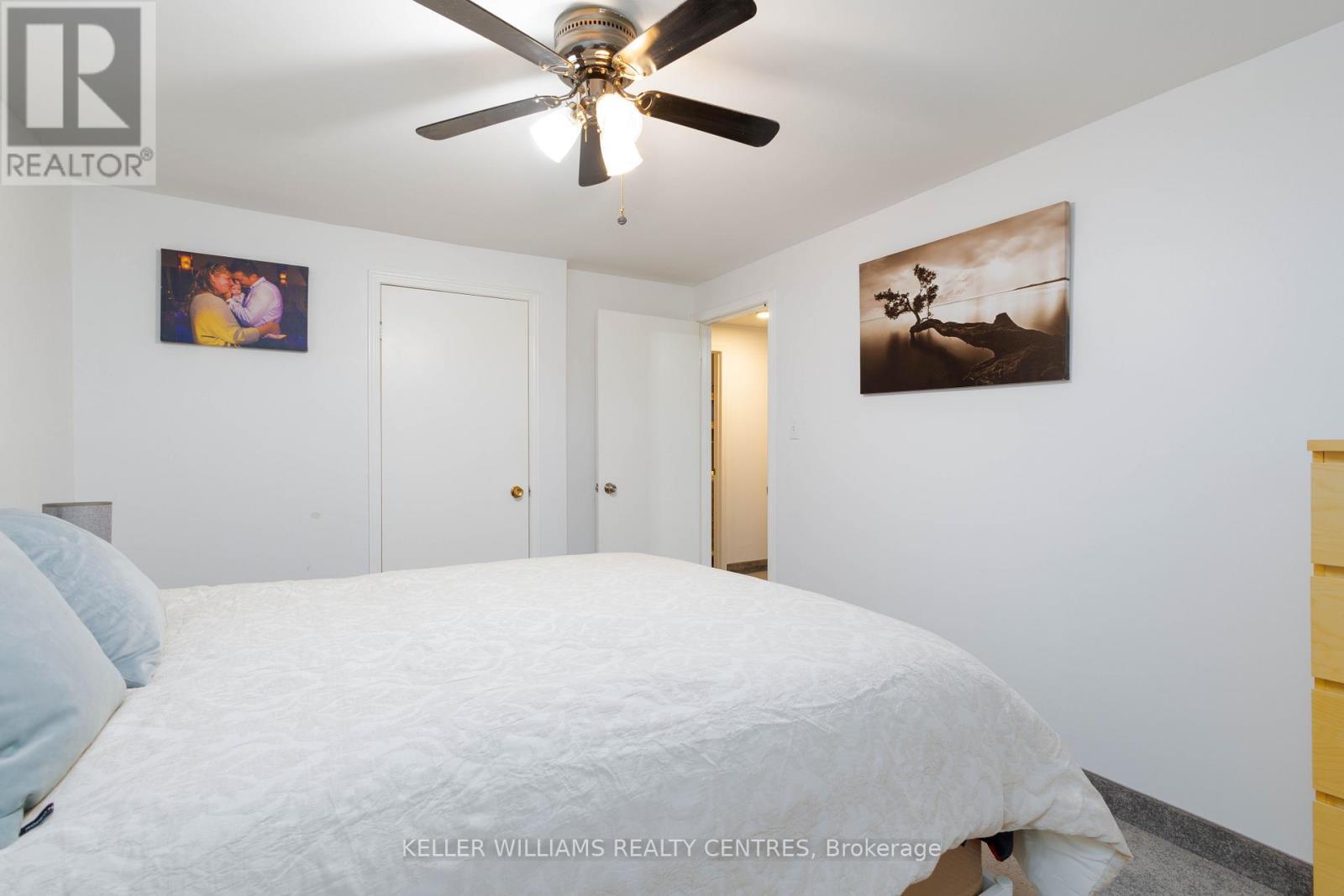 66 Chaucer Crescent, Barrie, ON - Indoor Photo Showing Bedroom