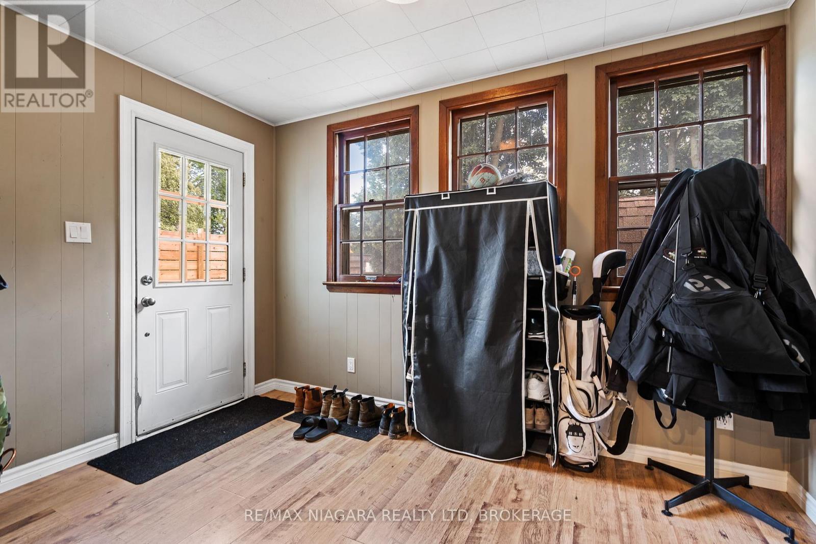 5690 Highland Avenue, Niagara Falls (Hospital), ON - Indoor Photo Showing Other Room