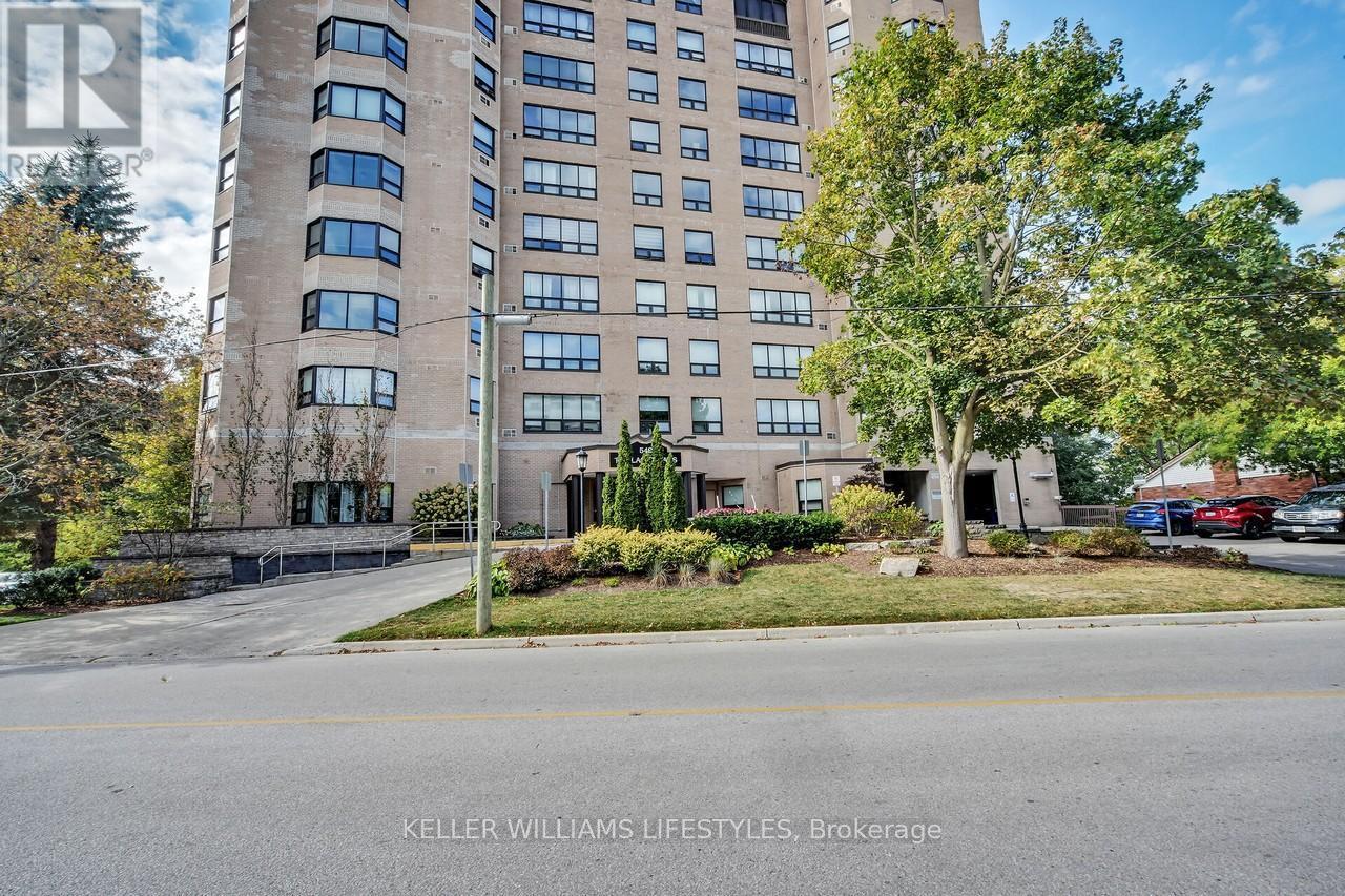 604 - 549 Ridout Street N, London East (East F), ON - Outdoor With Facade
