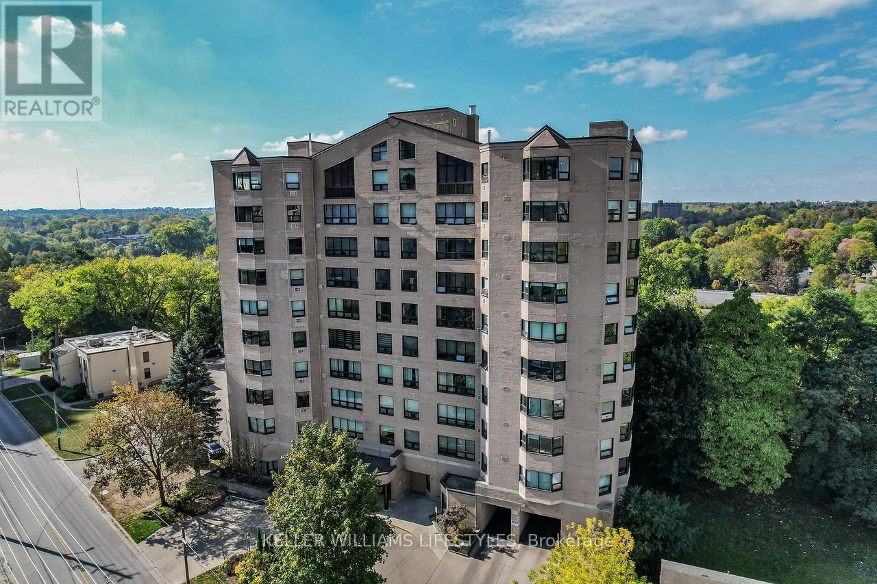 604 - 549 Ridout Street N, London East (East F), ON - Outdoor With Facade