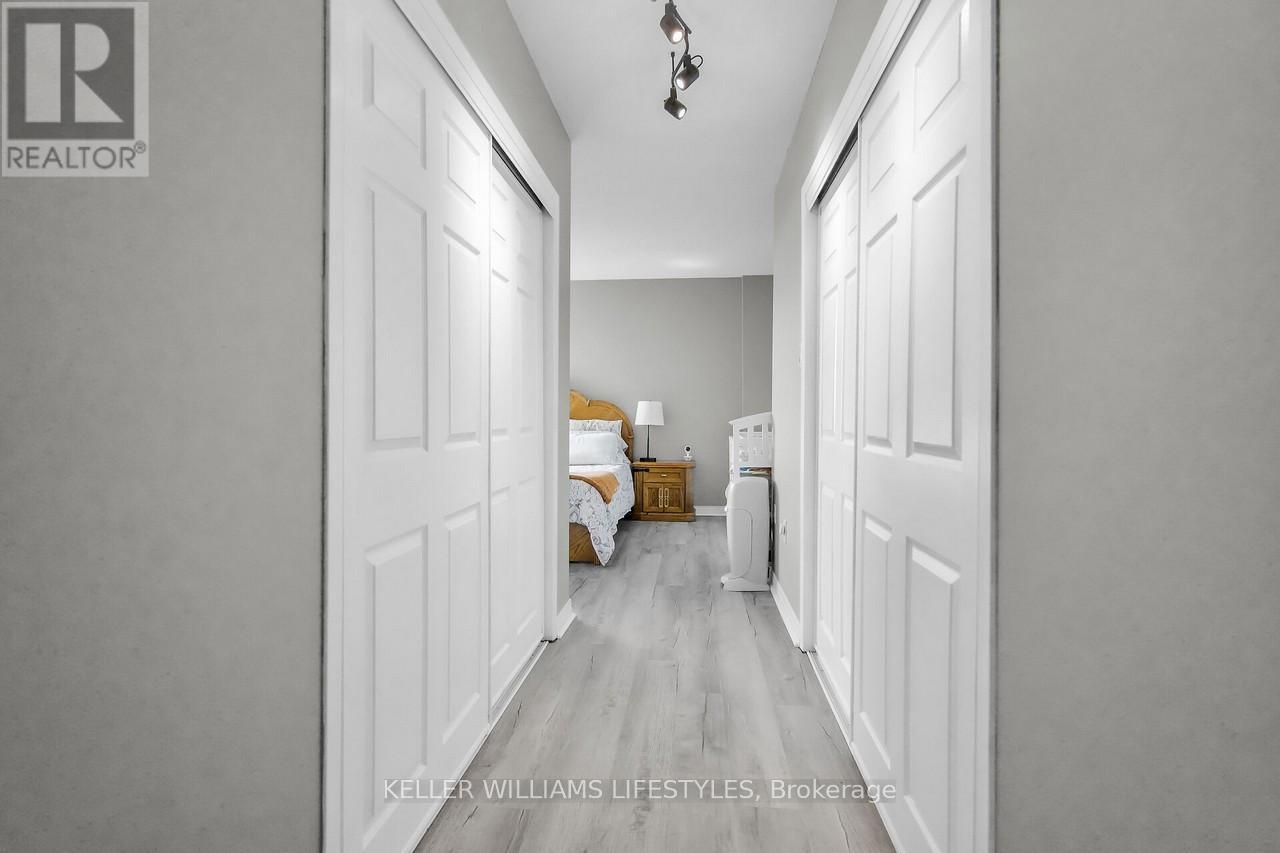 604 - 549 Ridout Street N, London East (East F), ON - Indoor Photo Showing Other Room