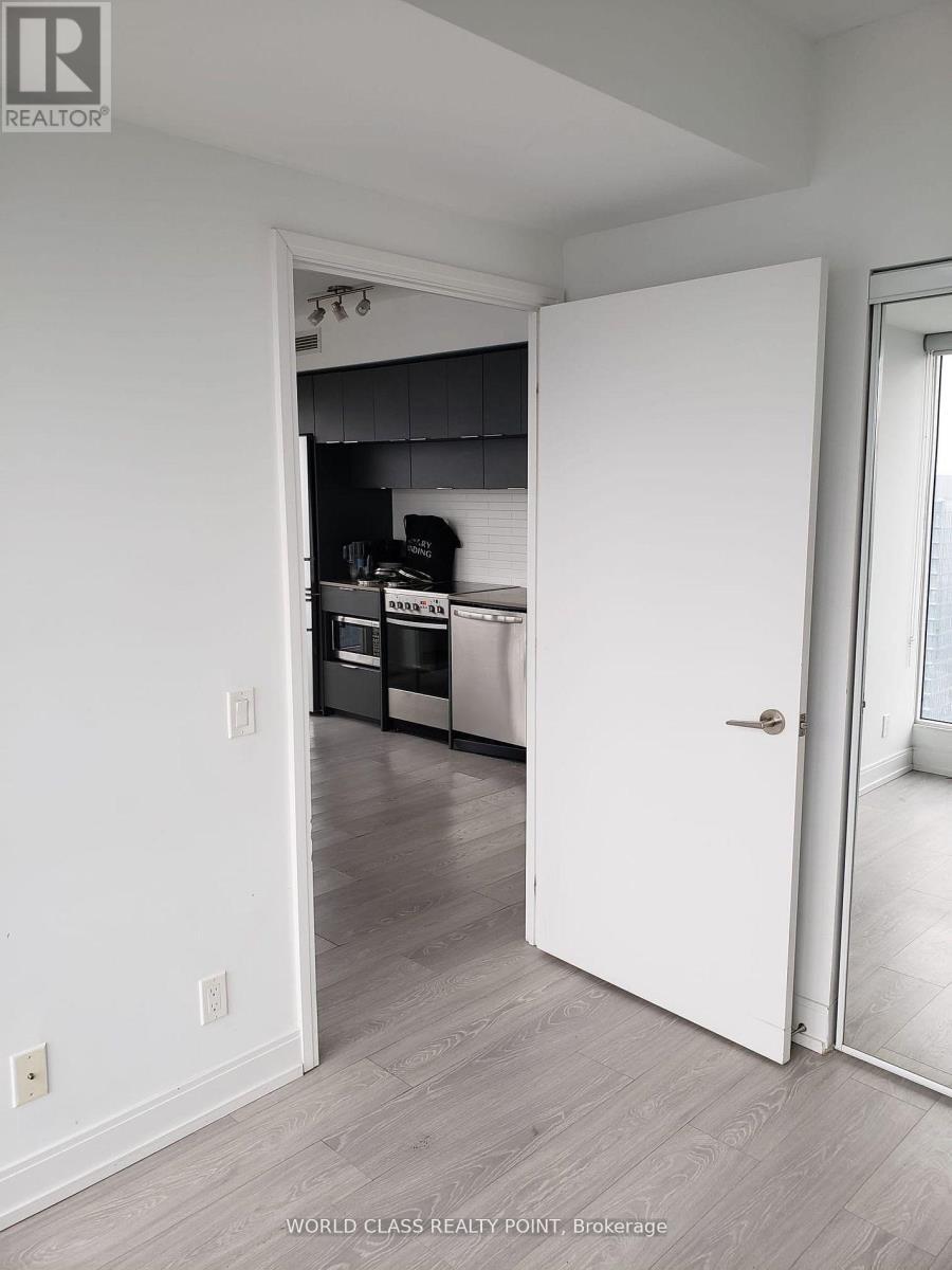 3710 - 181 Dundas Street E, Toronto, ON - Indoor