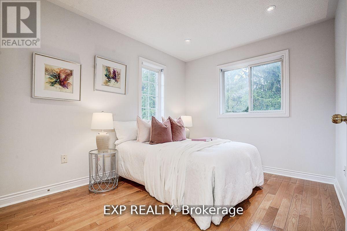 12 Tormina Court, Markham, ON - Indoor Photo Showing Bedroom