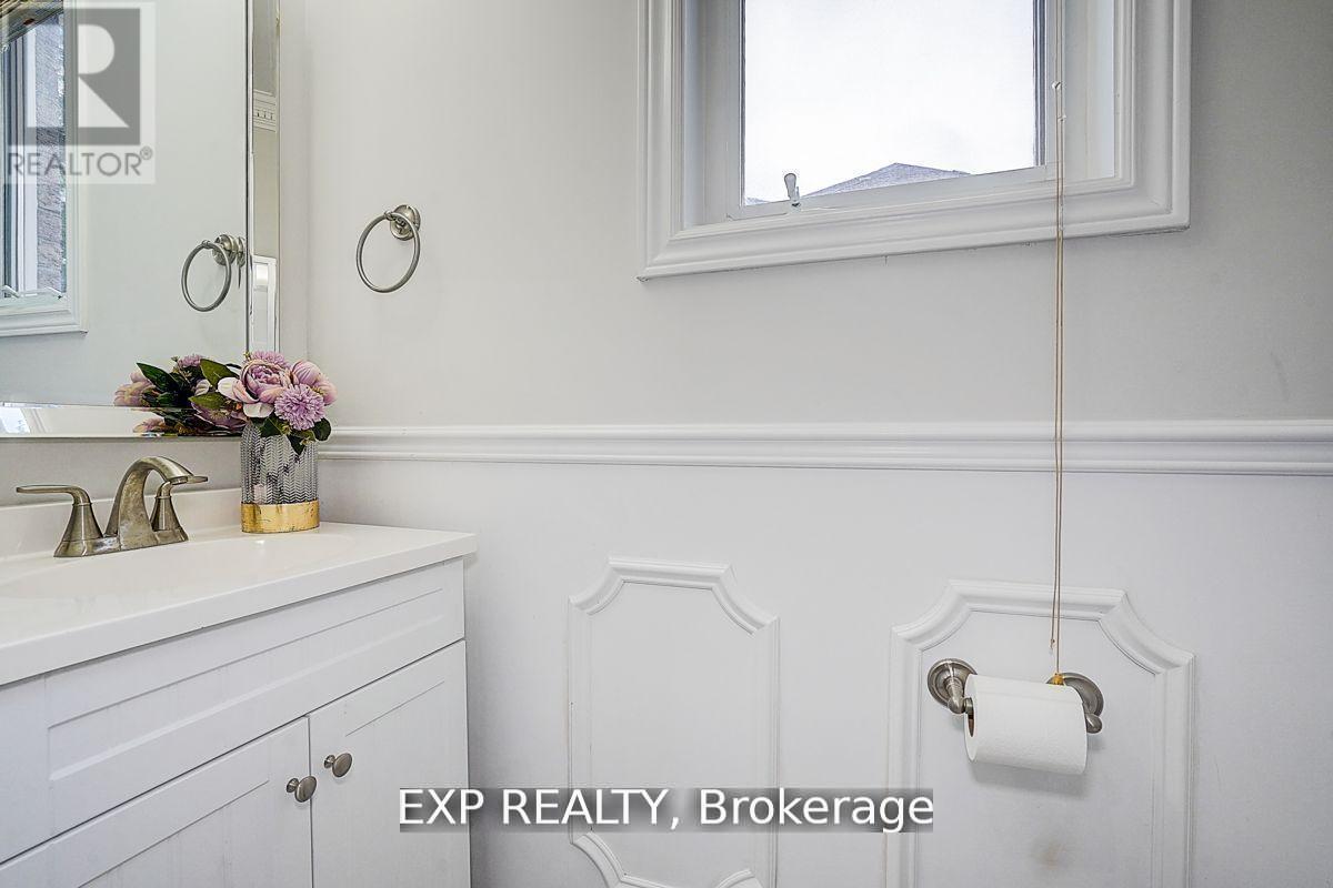12 Tormina Court, Markham, ON - Indoor Photo Showing Bathroom