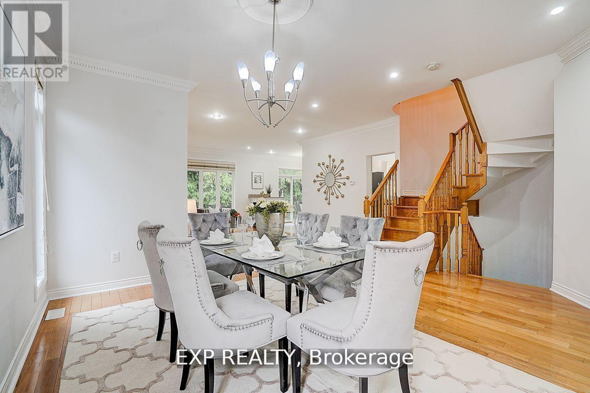 12 Tormina Court, Markham, ON - Indoor Photo Showing Dining Room
