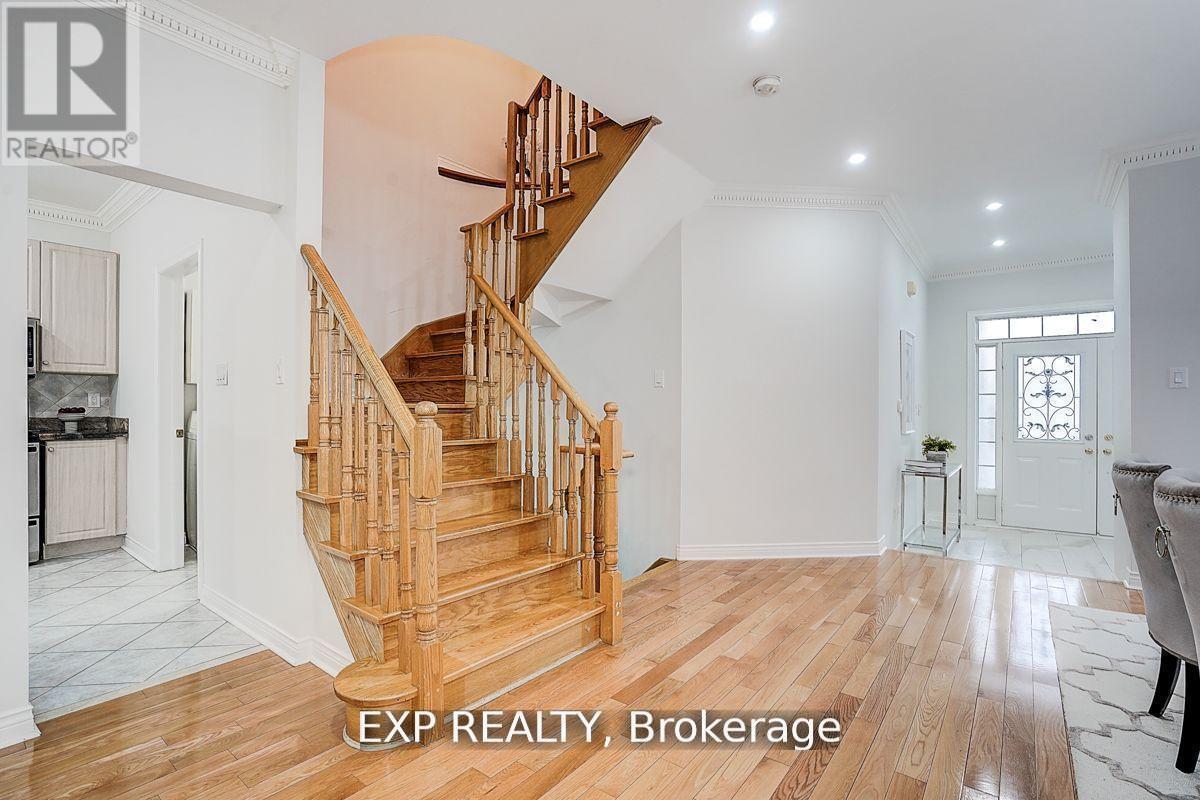 12 Tormina Court, Markham, ON - Indoor Photo Showing Other Room