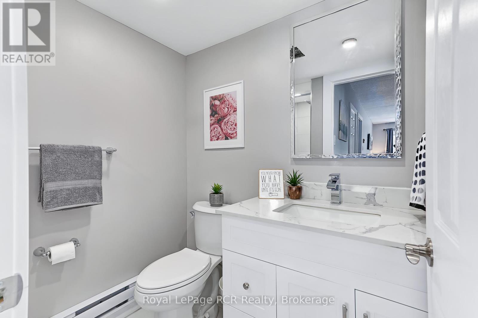 80 - 21 Dawson Drive, Collingwood, ON - Indoor Photo Showing Bathroom