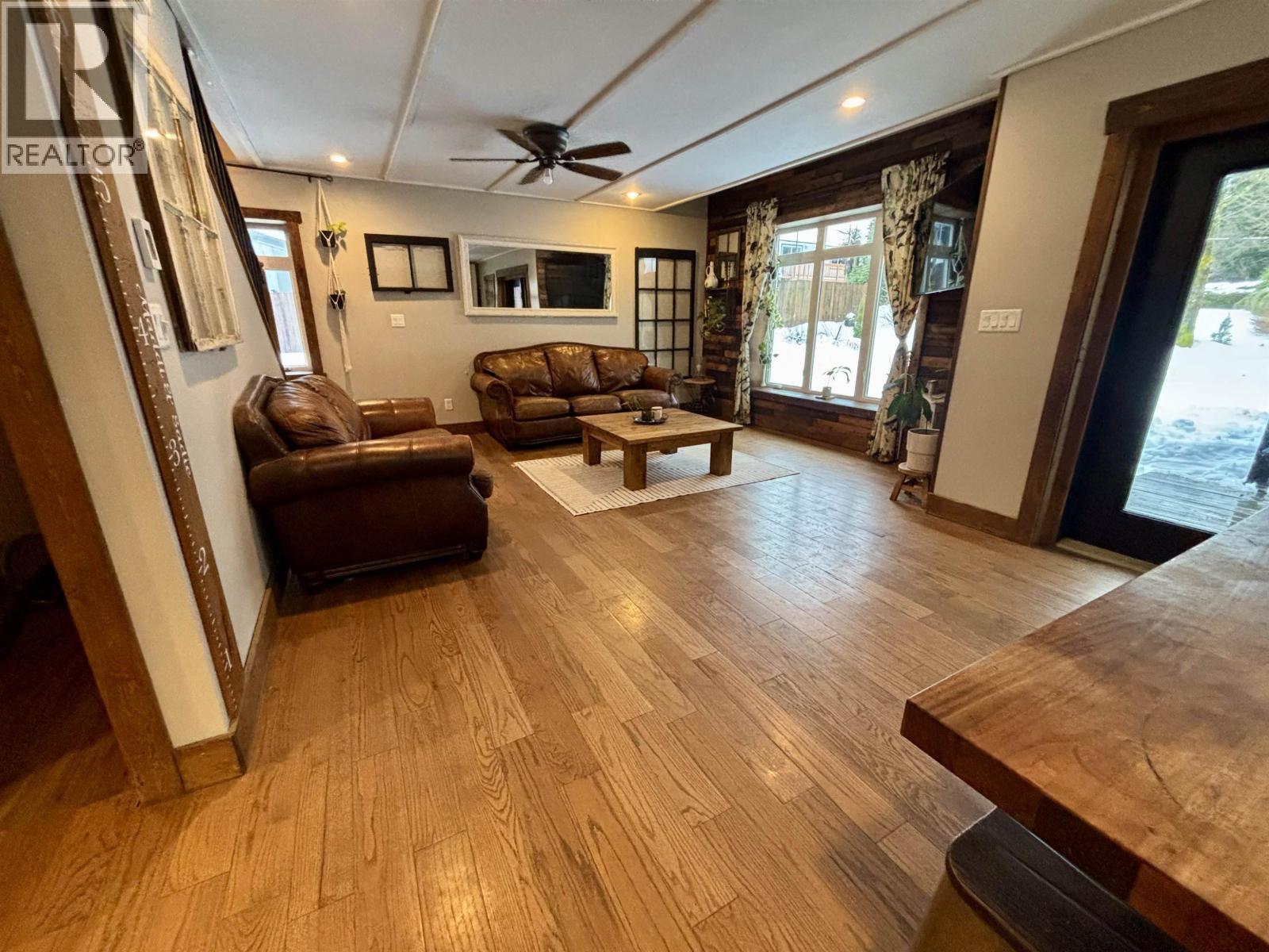 8 Drake Street, Kitimat, BC - Indoor Photo Showing Other Room