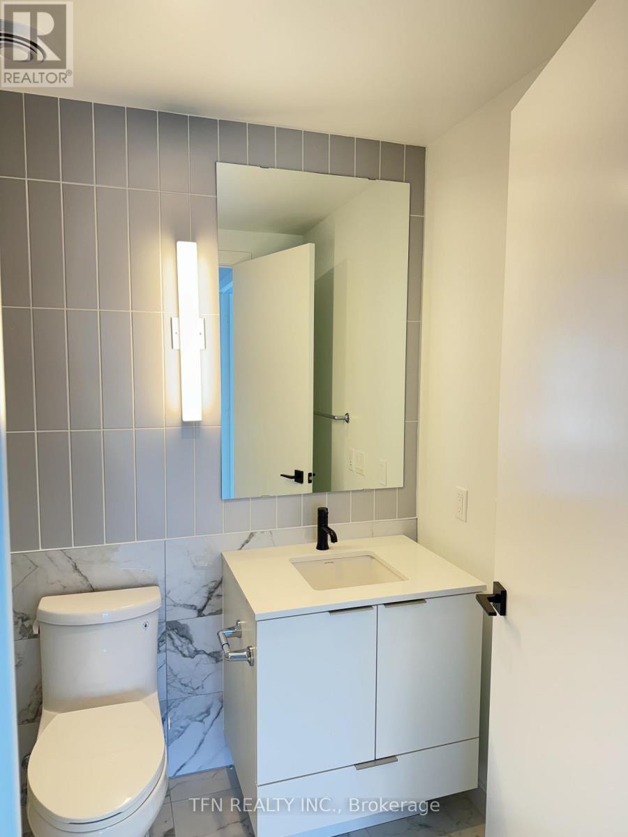 3707 - 327 King Street W, Toronto, ON - Indoor Photo Showing Bathroom