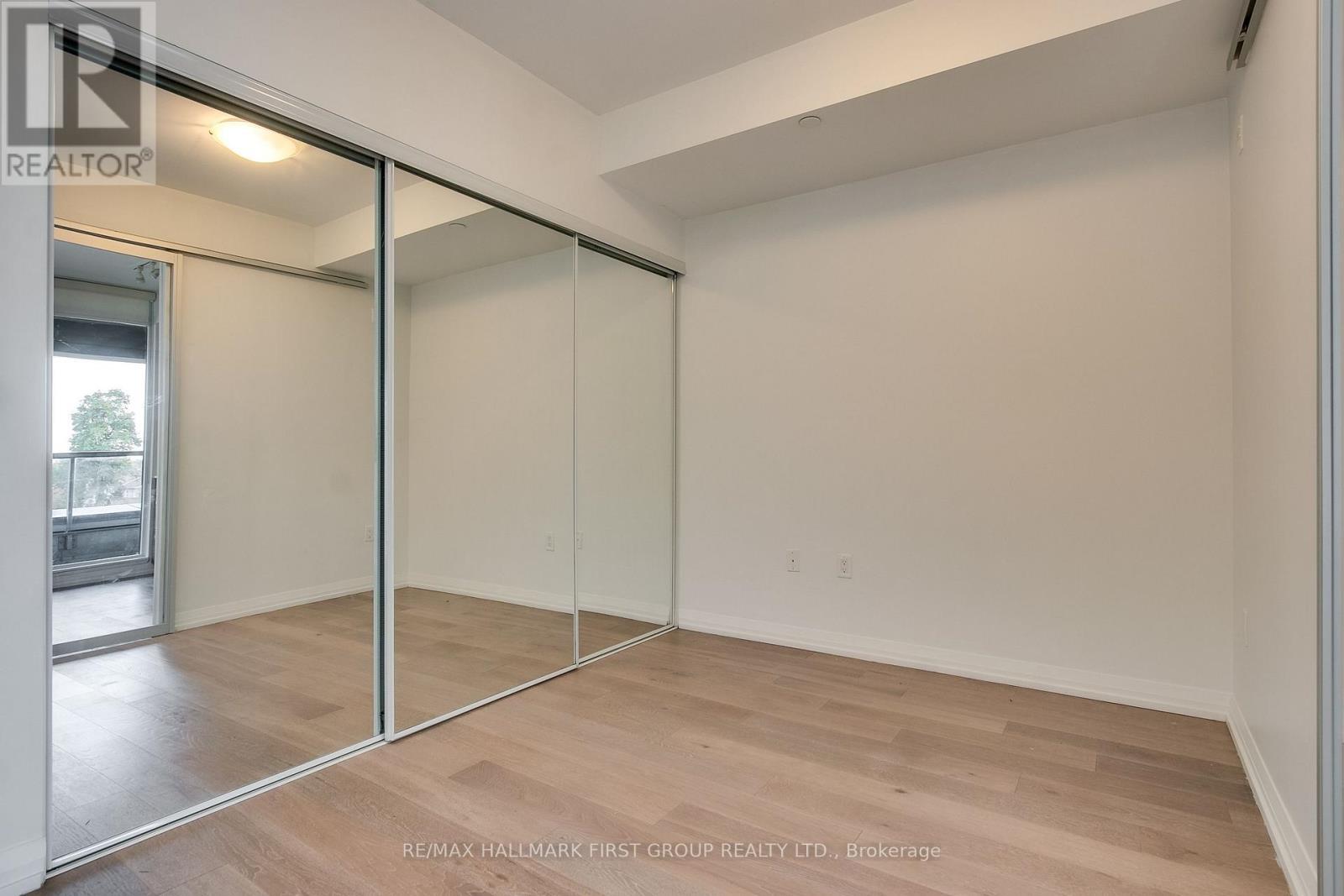 401 - 835 St Clair Avenue W, Toronto, ON - Indoor Photo Showing Other Room