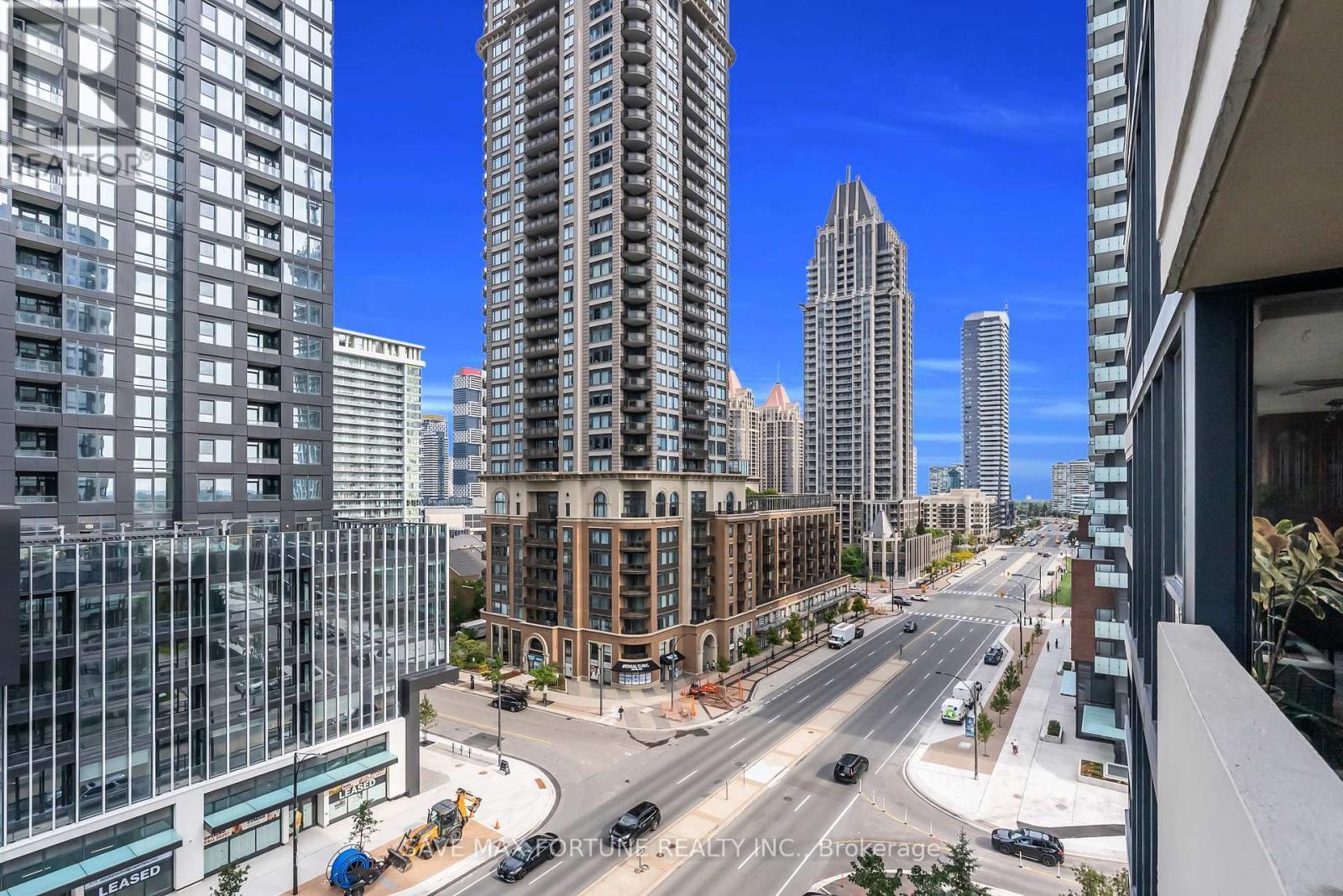 1006 - 330 Rathburn Road W, Mississauga, ON - Outdoor With Balcony With Facade