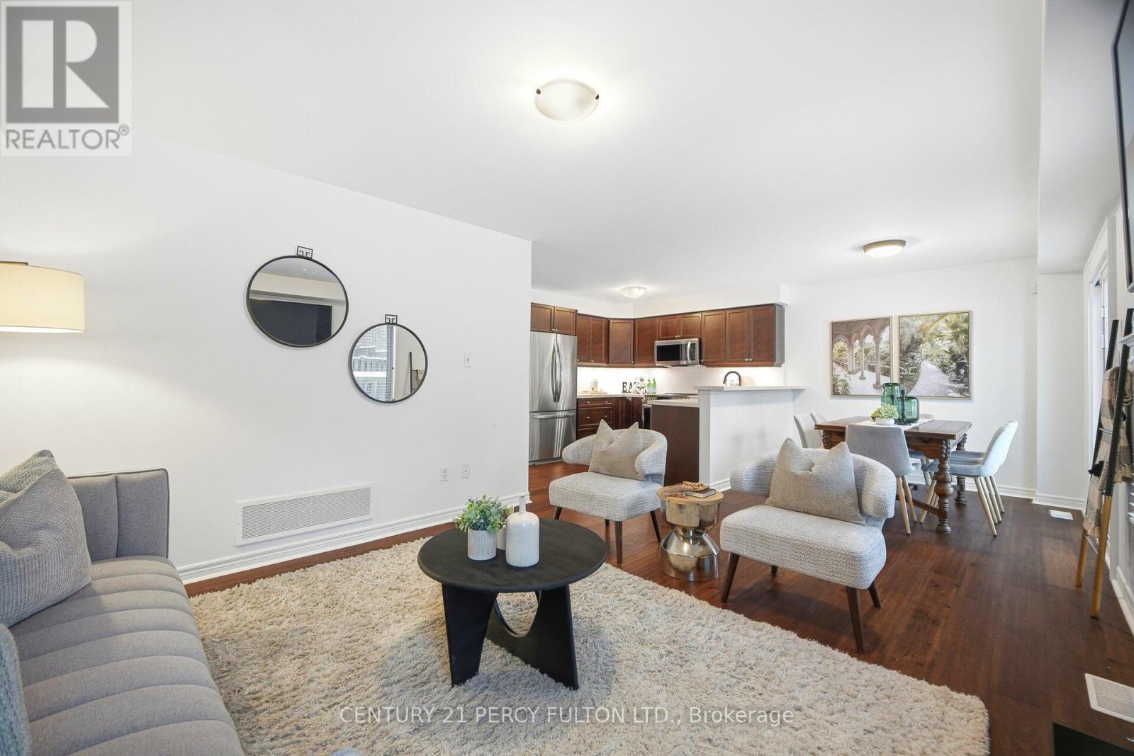 5 Waldron Court, Ajax, ON - Indoor Photo Showing Living Room