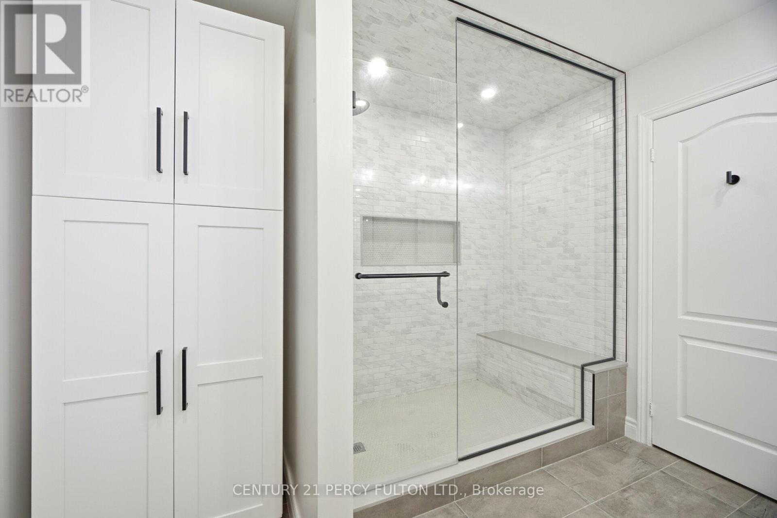 5 Waldron Court, Ajax, ON - Indoor Photo Showing Bathroom