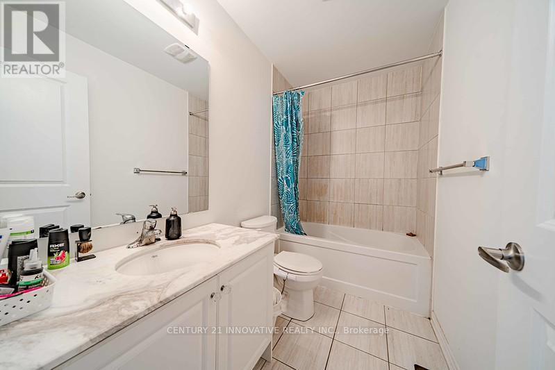3 Whitefish Street, Whitby, ON - Indoor Photo Showing Bathroom