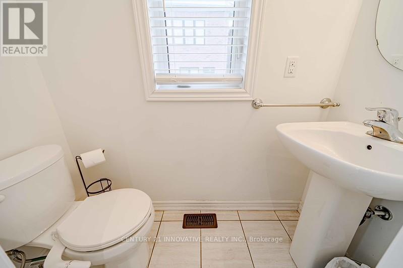 3 Whitefish Street, Whitby, ON - Indoor Photo Showing Bathroom