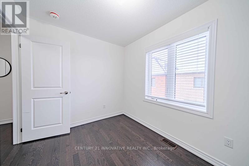 3 Whitefish Street, Whitby, ON - Indoor Photo Showing Other Room