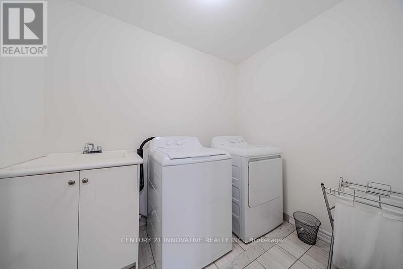 3 Whitefish Street, Whitby, ON - Indoor Photo Showing Laundry Room