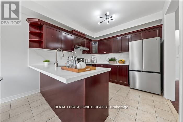 Main - 163 Seasons Drive, Toronto, ON - Indoor Photo Showing Kitchen