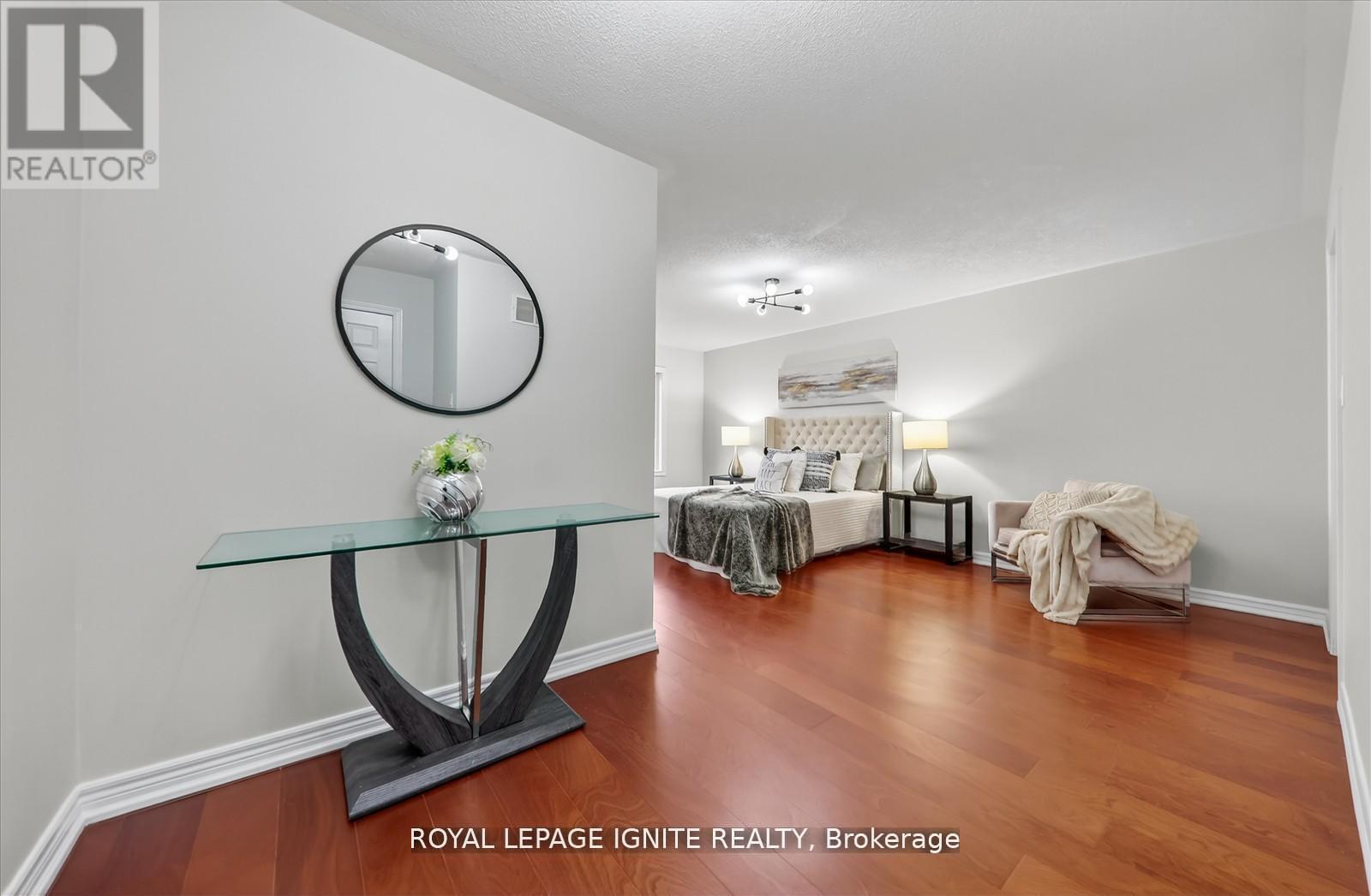 Main - 163 Seasons Drive, Toronto, ON - Indoor