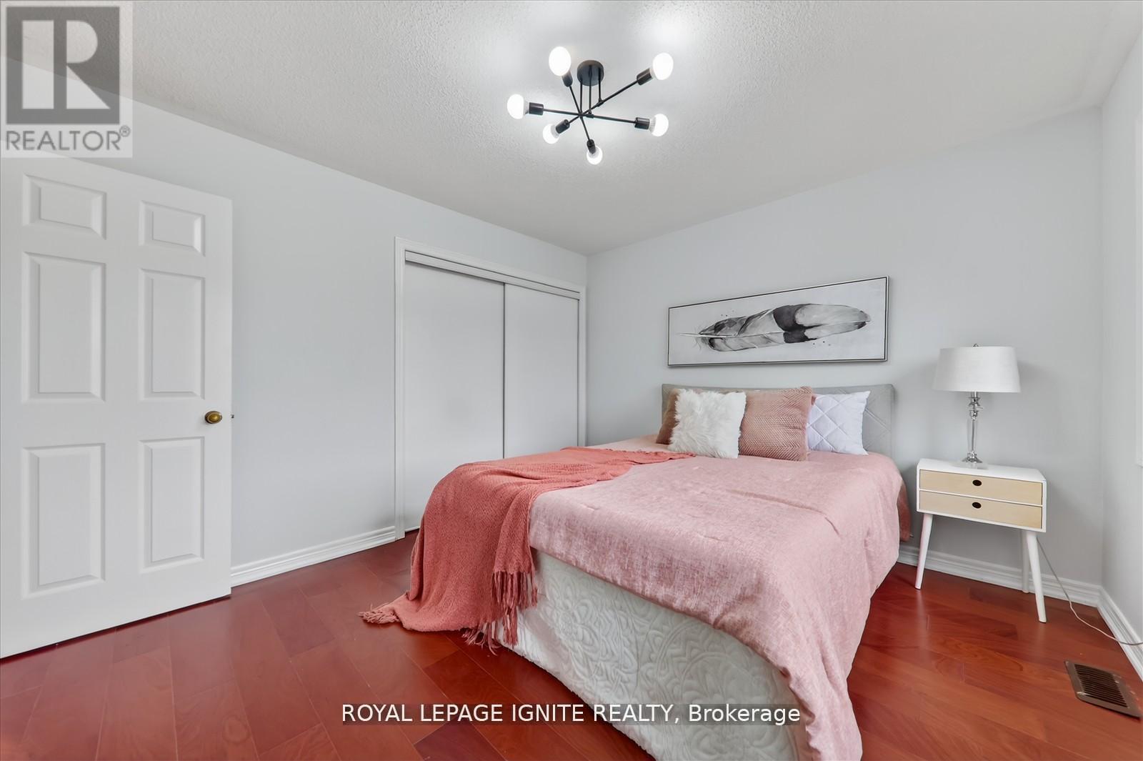 Main - 163 Seasons Drive, Toronto, ON - Indoor Photo Showing Bedroom