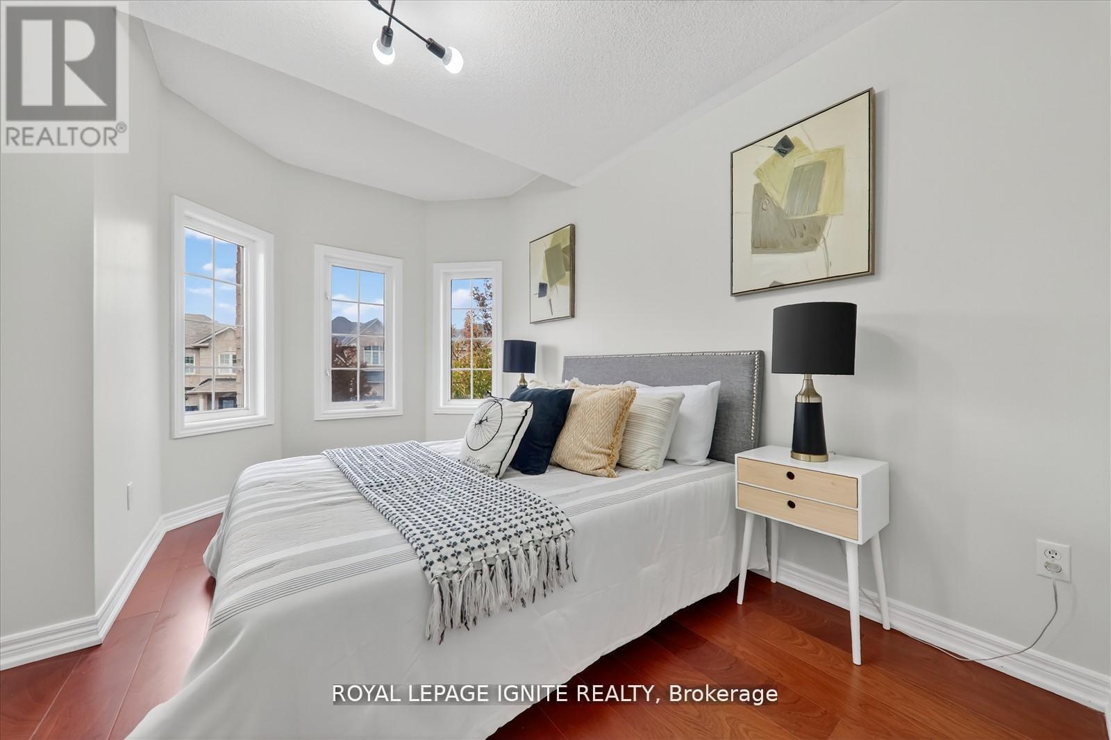 Main - 163 Seasons Drive, Toronto, ON - Indoor Photo Showing Bedroom