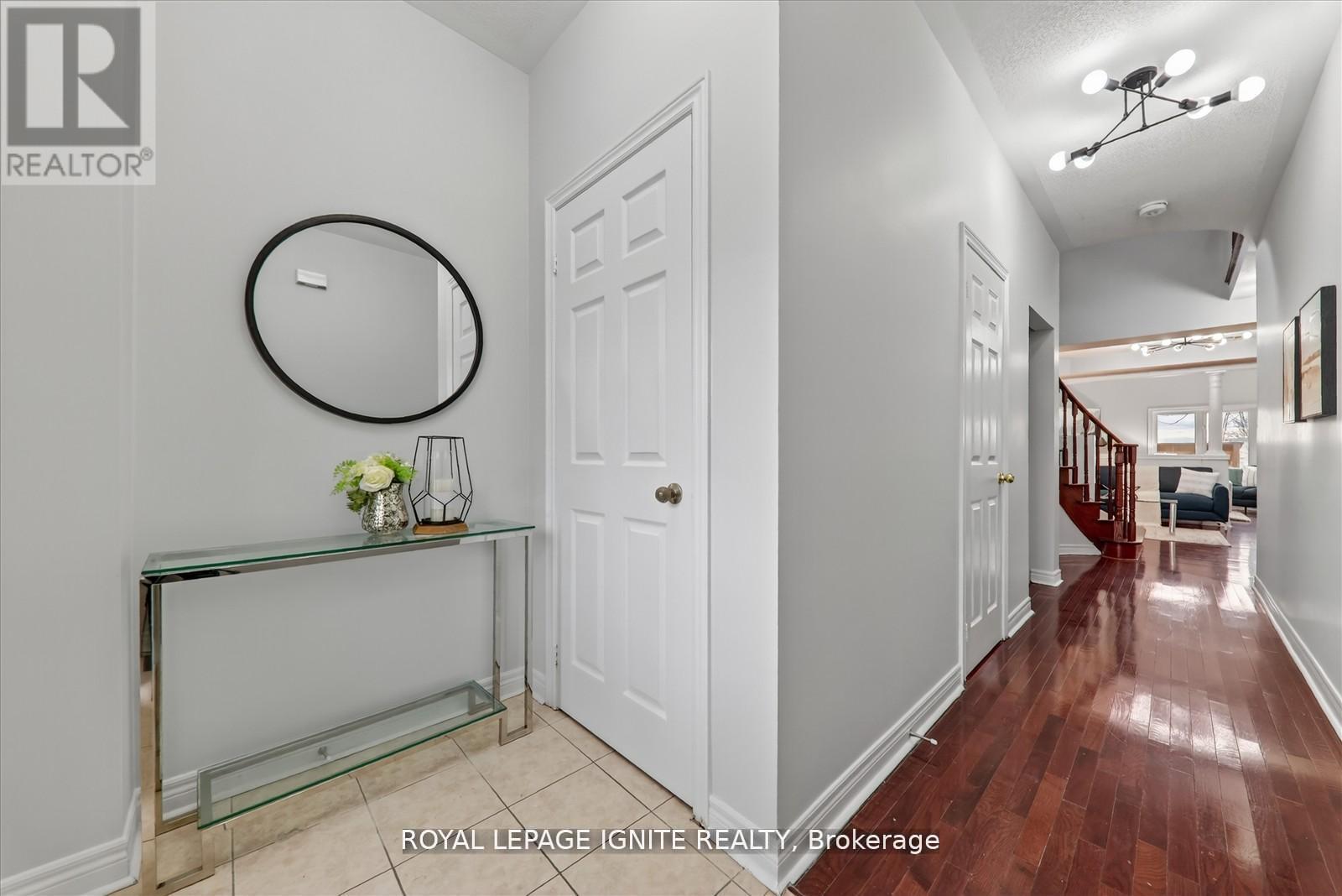 Main - 163 Seasons Drive, Toronto, ON - Indoor Photo Showing Other Room