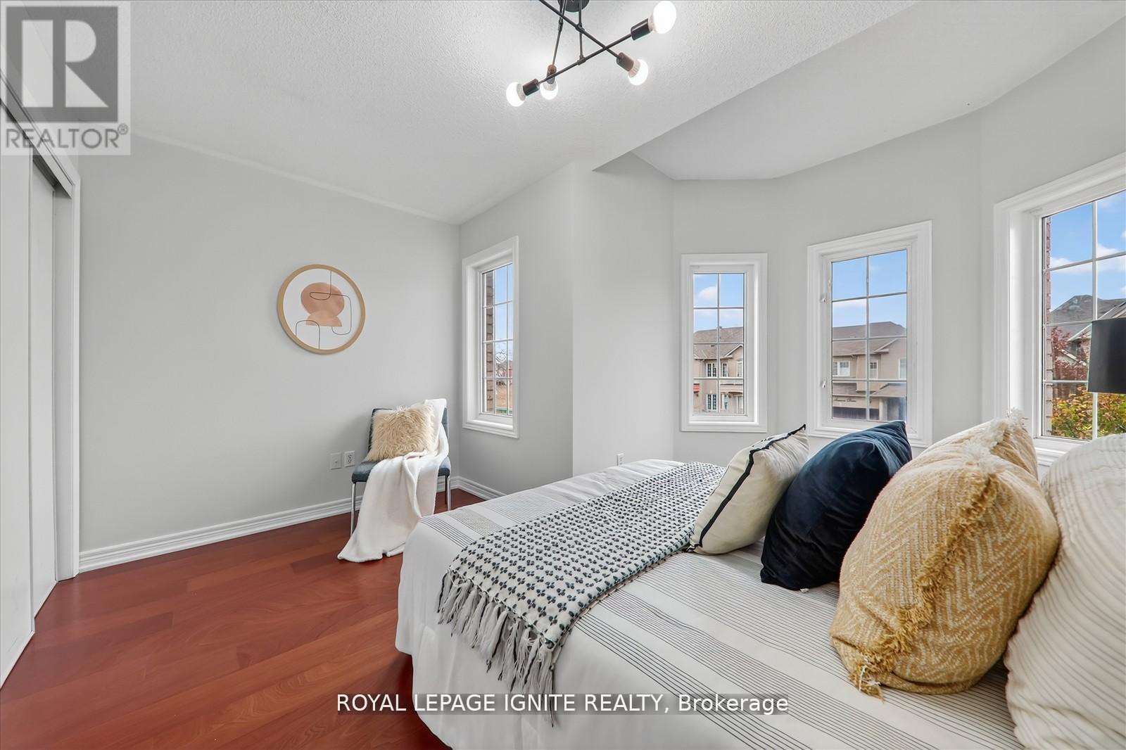 Main - 163 Seasons Drive, Toronto, ON - Indoor Photo Showing Bedroom
