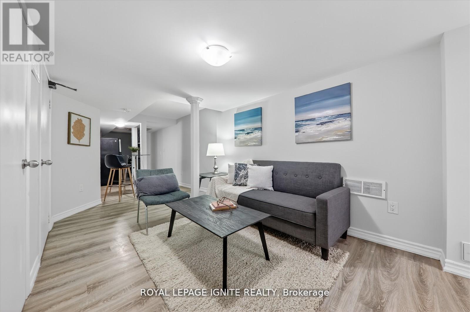 Bsmt - 163 Seasons Drive, Toronto, ON - Indoor Photo Showing Living Room