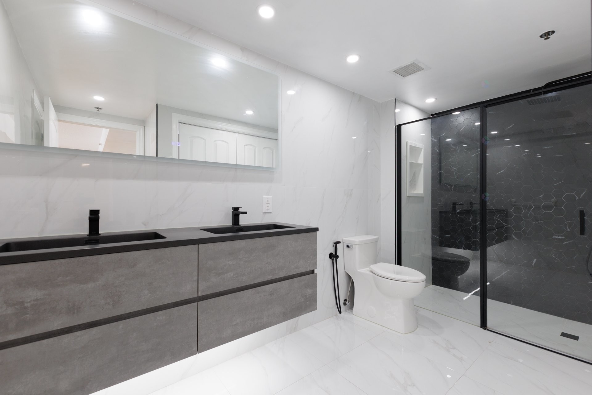 Bathroom - 301-6800 Boul. Henri-Bourassa O., Montréal (Saint-Laurent), QC - Indoor Photo Showing Bathroom